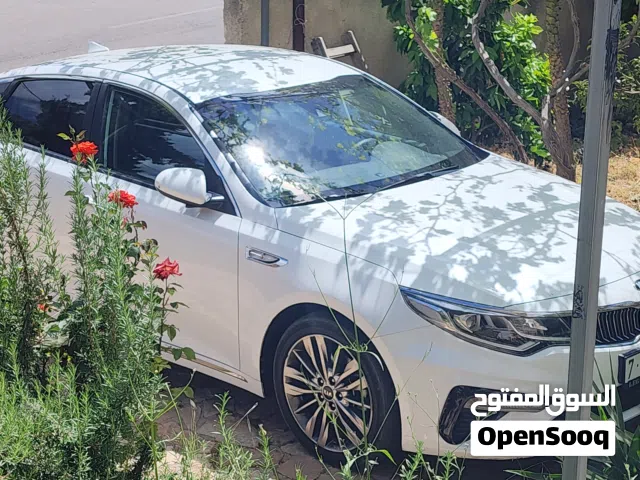 2019 كيا K5 Standard