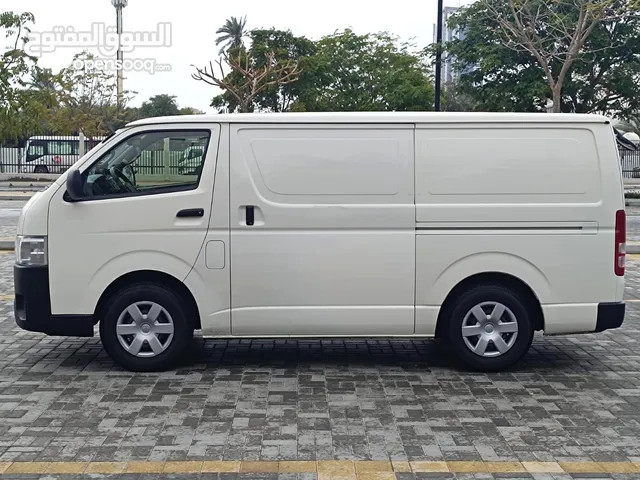 Toyota HiAce Cargo 2021-Single owner Zero Accident