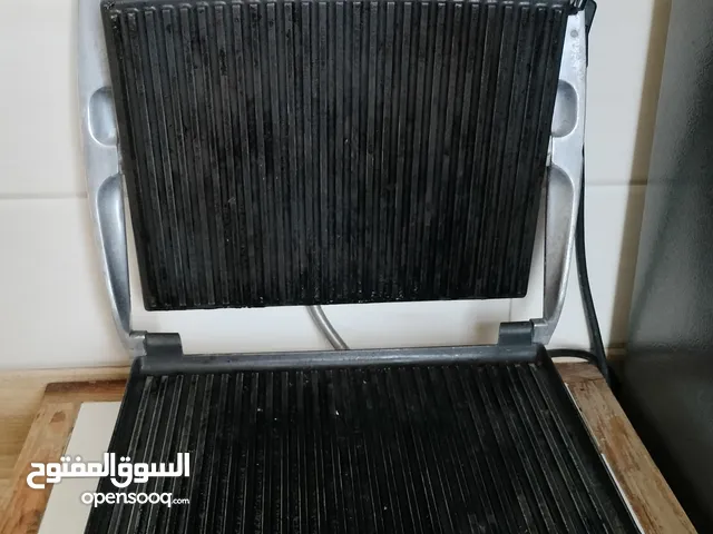 سخان للسندويش حجم كبير +خزانة