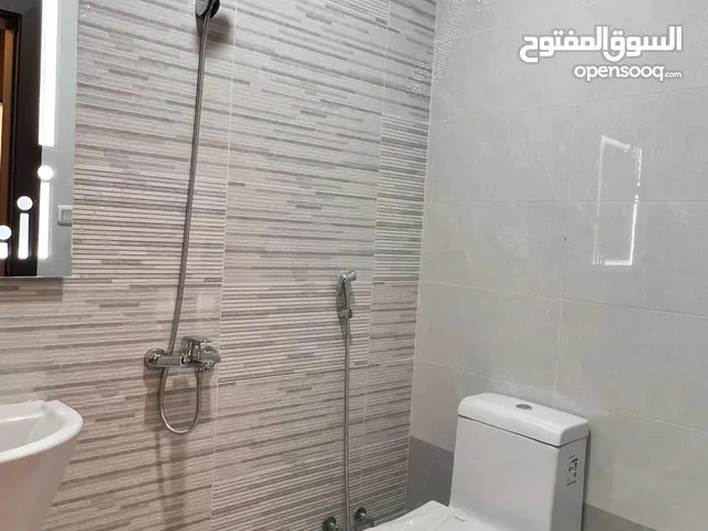 250m2 5 Bedrooms Apartments for Sale in Jeddah Al Marikh