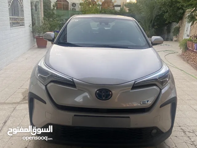 Used Toyota C-HR in Amman