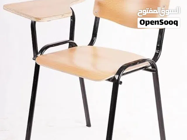 كراسي محاضرات وسبورات للبيع