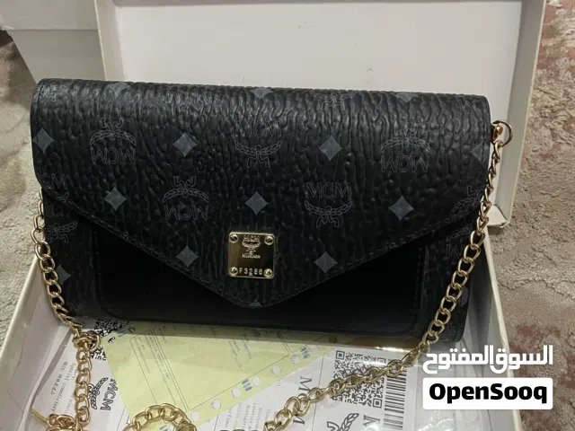 جنظة كتف لون اسود