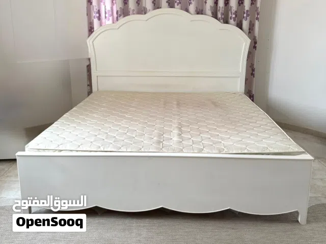 سرير نوم ممتاز مقاس كينج