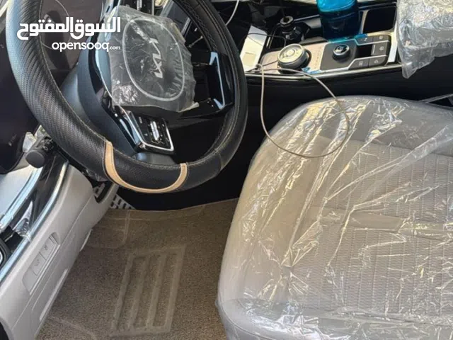 New Kia Sorento in Saladin