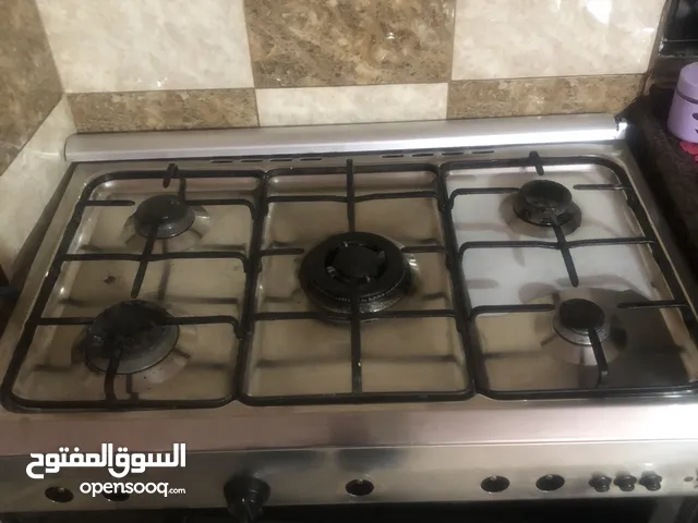 غاز نوع ايطالي تجميع مصري بحالة متوسطة بسعر حرق ومغري 40