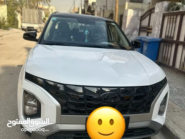 هيونداي كريتا 2024 اللون ابيض