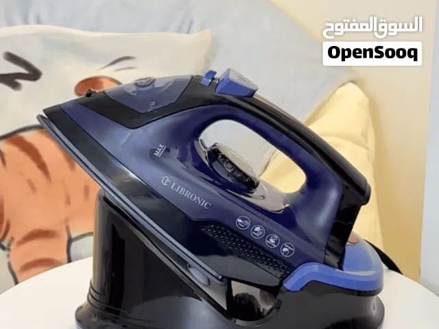 مكواة بخارية لاسلكية ماركة LIBRONIC