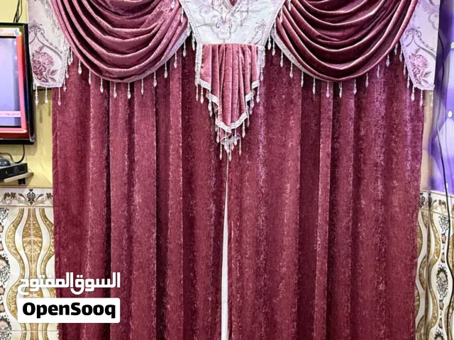 بردة مستعمل لون وردي قطعتان اقماش نوعية جيدة الي جوة البردة والي برة الدزاين ب80 وبي مجال