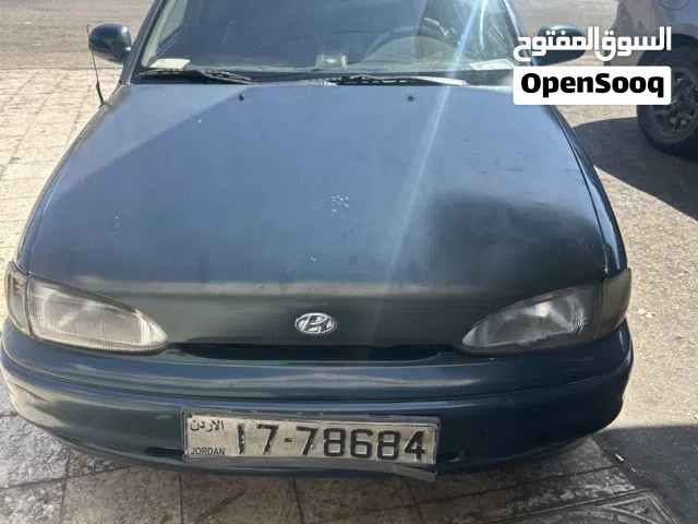 1994 هيونداي اكسنت Standard