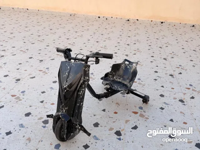 سكوتر درفت مع  شاحن و مفتاح