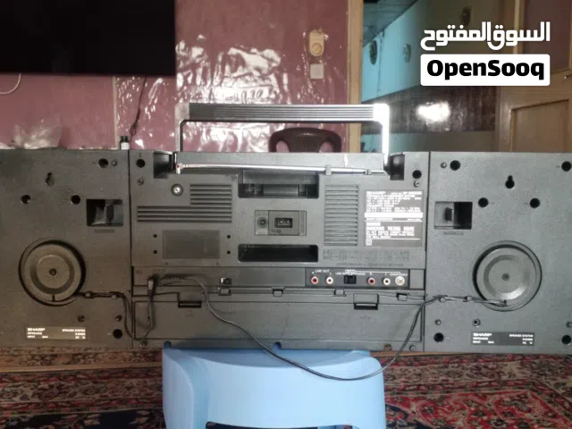 مسجل راديو نوع شارب ياباني عاطل يشتغل الكاسيت والراديو السيدات تشتعل صوت ضعيف جدا