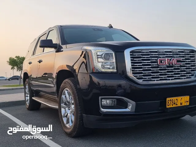 GMC Yukon 2018 in Muscat