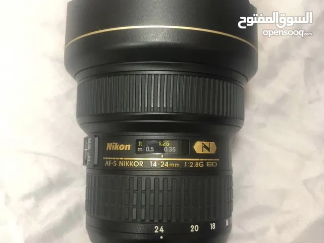 للبيع كاميرا نيكون d4s بالاضافة الى ثلاث عدسات نيكون اصليه وبطاريتين وشاحن وفلاش مطلوب 11،500 درهم