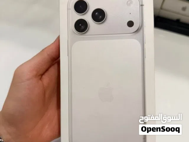 iPhone 17 pro max