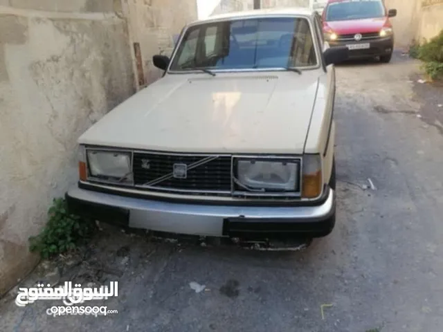 Used Volvo 240 in Amman