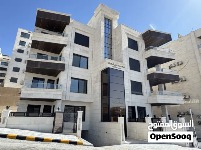 شقة فاخرة طابق مكرر 220م بإطلالة مميزة في دير غبار – مشروع ملاك