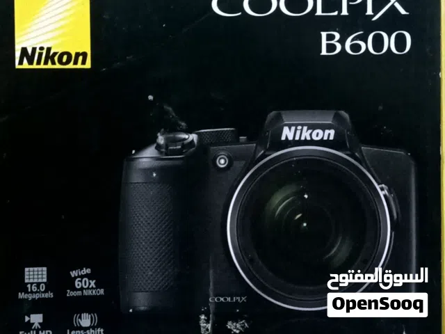جديدة بالكرتونة Coolpix B600