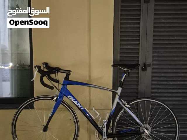 Giant Defy roadbike size 55 سيكل رياضة