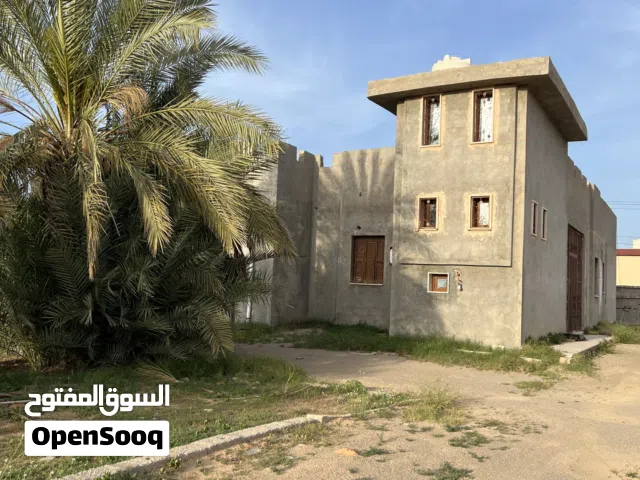 200 m2 More than 6 bedrooms Townhouse for Rent in Tripoli Tajura