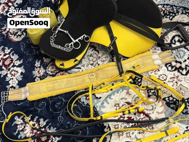 سرج انجليزي طقم كامل مستعمل مرتين قابل لي التفاوض