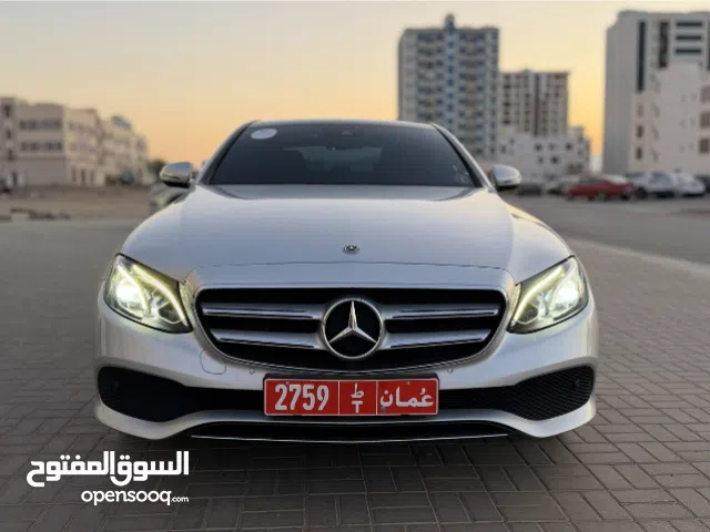 Sedan Mercedes Benz in Muscat