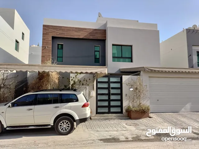 265 m2 4 Bedrooms Villa for Sale in Northern Governorate Sadad