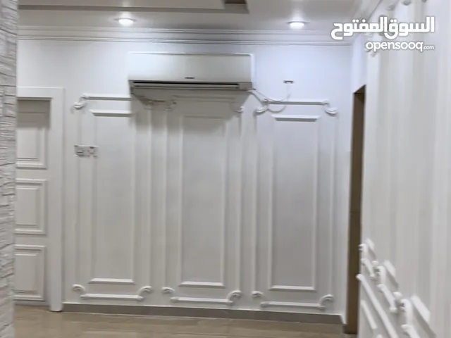 للإيجار دور اول سكني بالفردوس