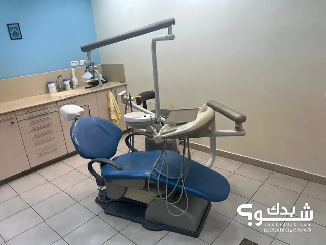 معدات عيادة اسنان