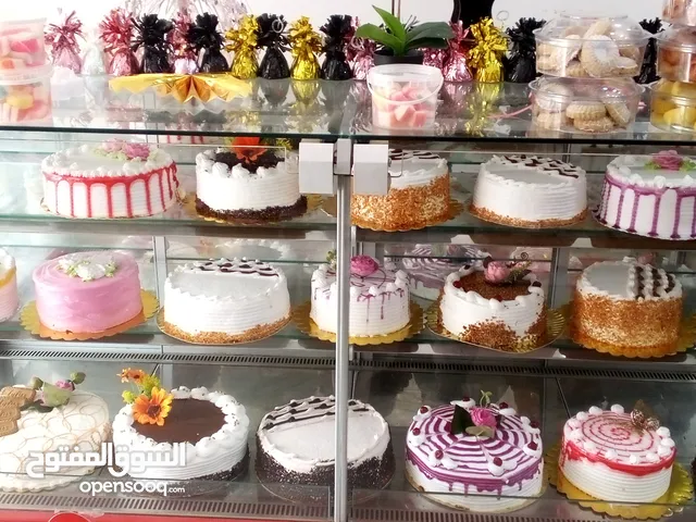 محل تجاري في بلدة عزون