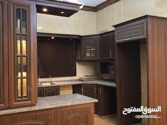شقة للبيع بسعر مغري
