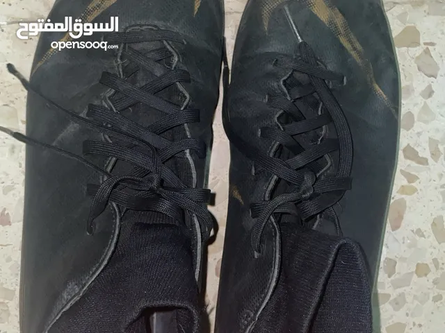 45 Sport Shoes in Amman