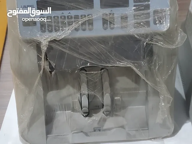 للبيع جهاز «عد نقود» ياباني اصلي مستخدم نظيف تماماً
