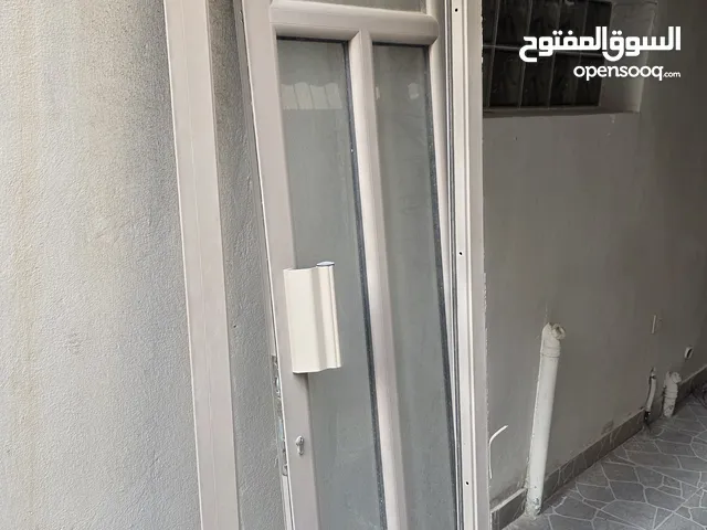 باب المنيوم داخلي  indoor aluminium door