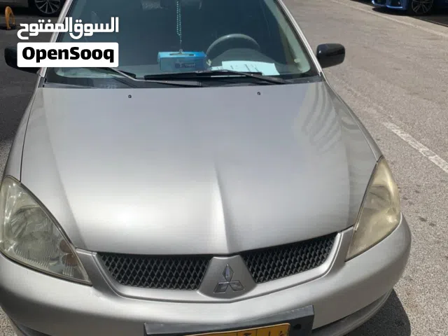 2008 ميتسوبيشي لانسر Standard