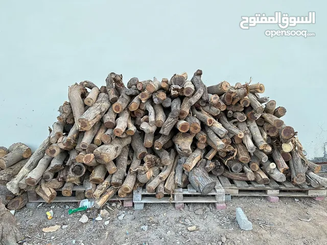 حطب سمر يابس