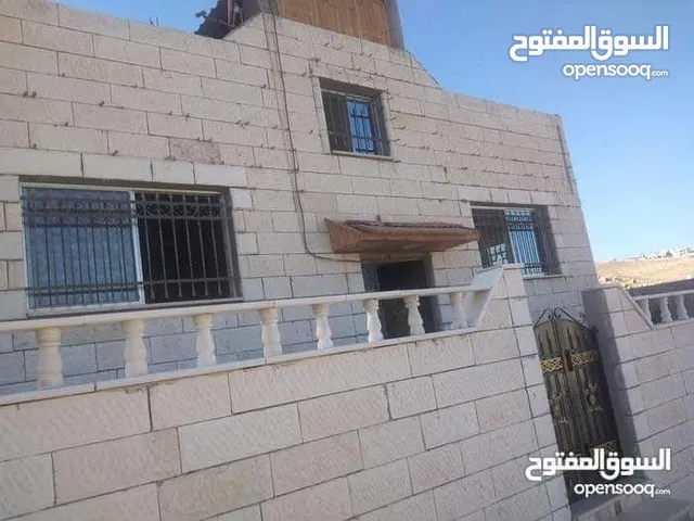 130 m2 4 Bedrooms Townhouse for Sale in Zarqa Dahiet Al Amera Haya