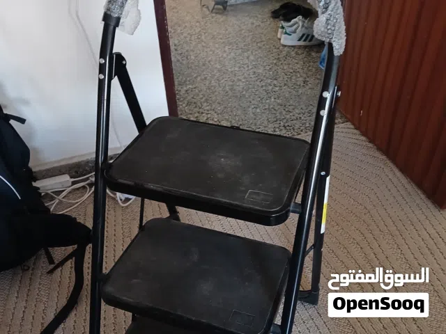 درج اللون اسود مستخدم فقط كم مره في داخل المنزل