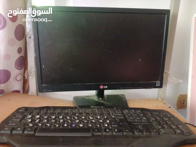 كمبيوتر بحال جيد ويشتغل عله النت