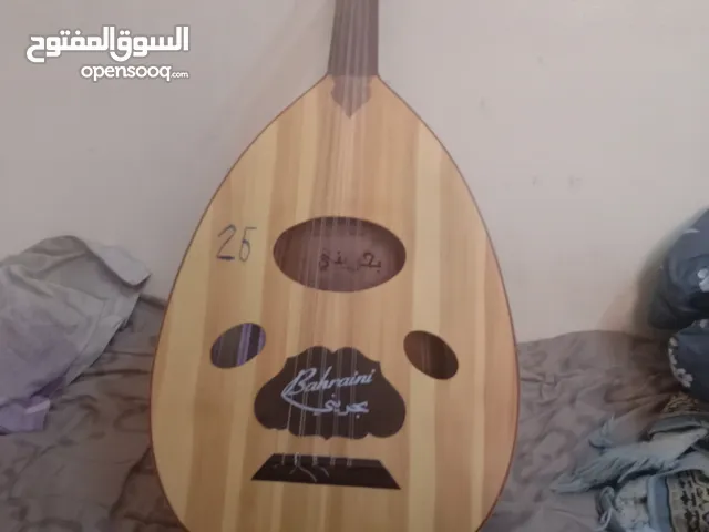 عود بحريني موديل 2020 نظيف يوجد كسر بسيط في ظهر