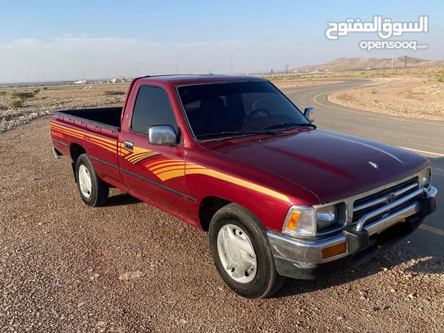 Toyota Hilux 1996 in Al Dhahirah