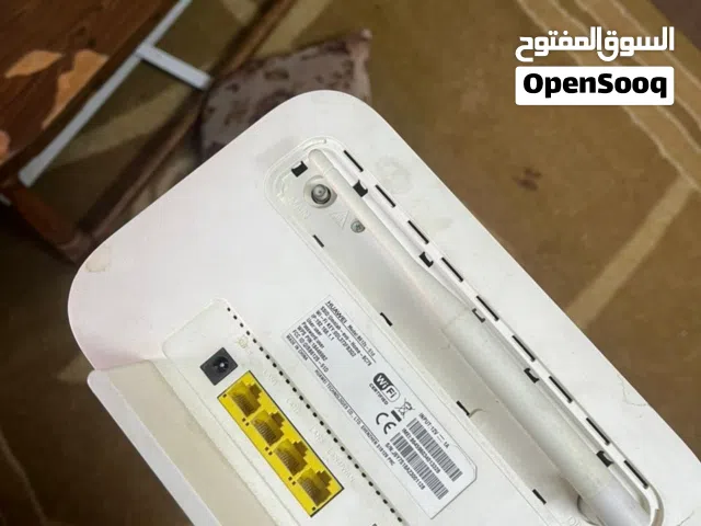 للبيع: راوتر Huawei 4G أمنية - سرعة وأداء مستقر
