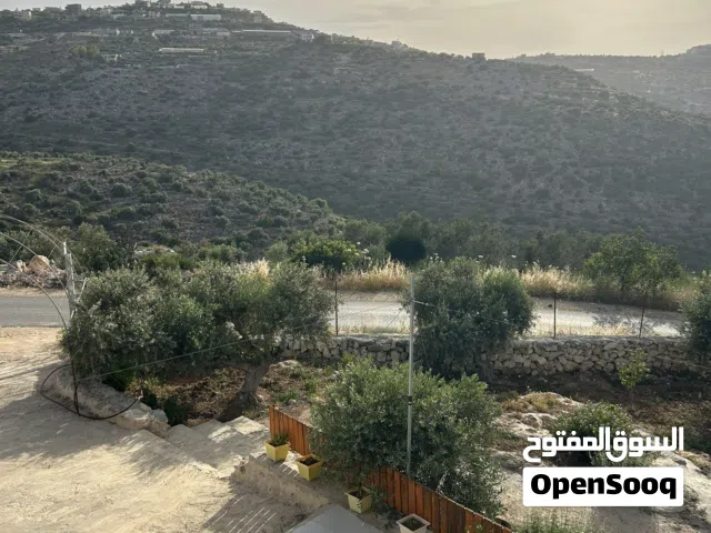 أرض مميزة لمن يحب الهدوء والجمال