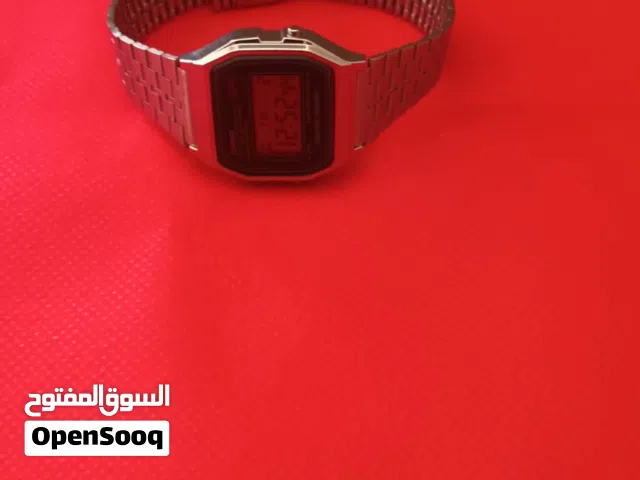 ساعة كاسيو الاصليه صنع اليابان ضد الماء وضد الصدأ استعمال خفيف جدا الساعه شبه جديده
