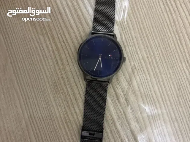 ساعة تومي اصلية مستعملة لمدة شهرين فقط