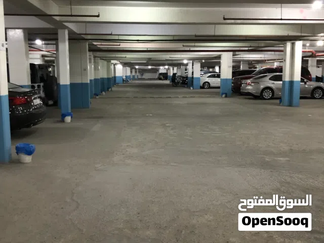 215 m2 4 Bedrooms Apartments for Rent in Mubarak Al-Kabeer Sabah Al-Salem