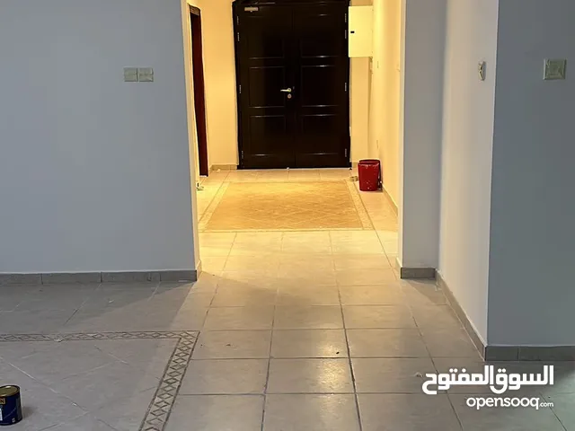5+ floors Building for Sale in Abu Dhabi Airport Road