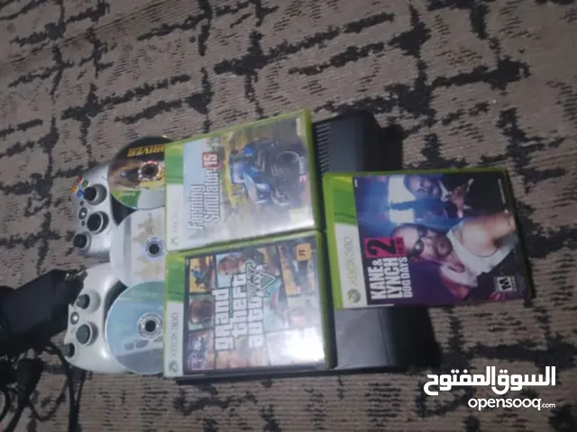 اكس بوكس 360 النسخة الجديده بحاله جيده جدن