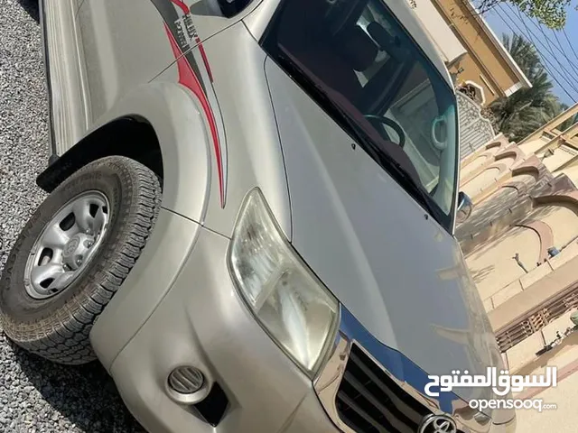Toyota Hilux 2014 in Al Batinah