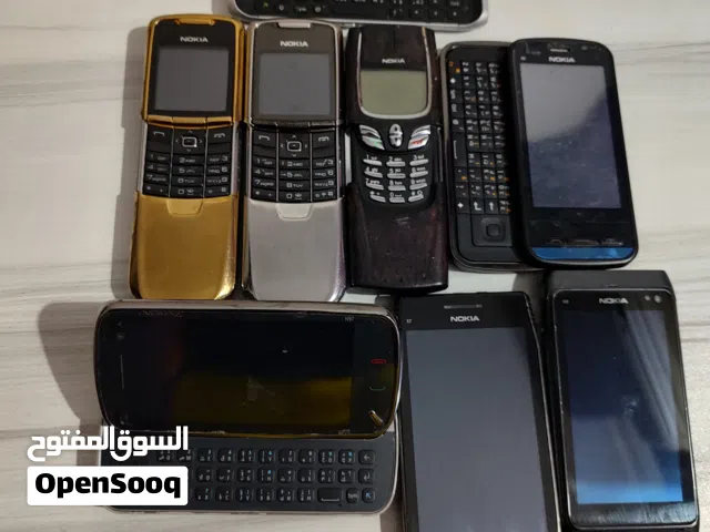 mix brands of vintage phones for collectors or vintage lovers